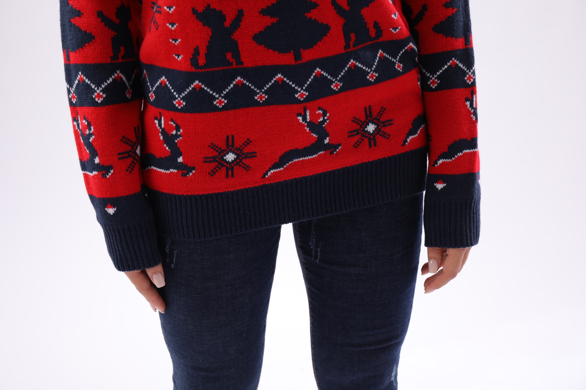 Изготовление женских рождественских свитеров FNJIA на заказ по предоставленным чертежам и образцам