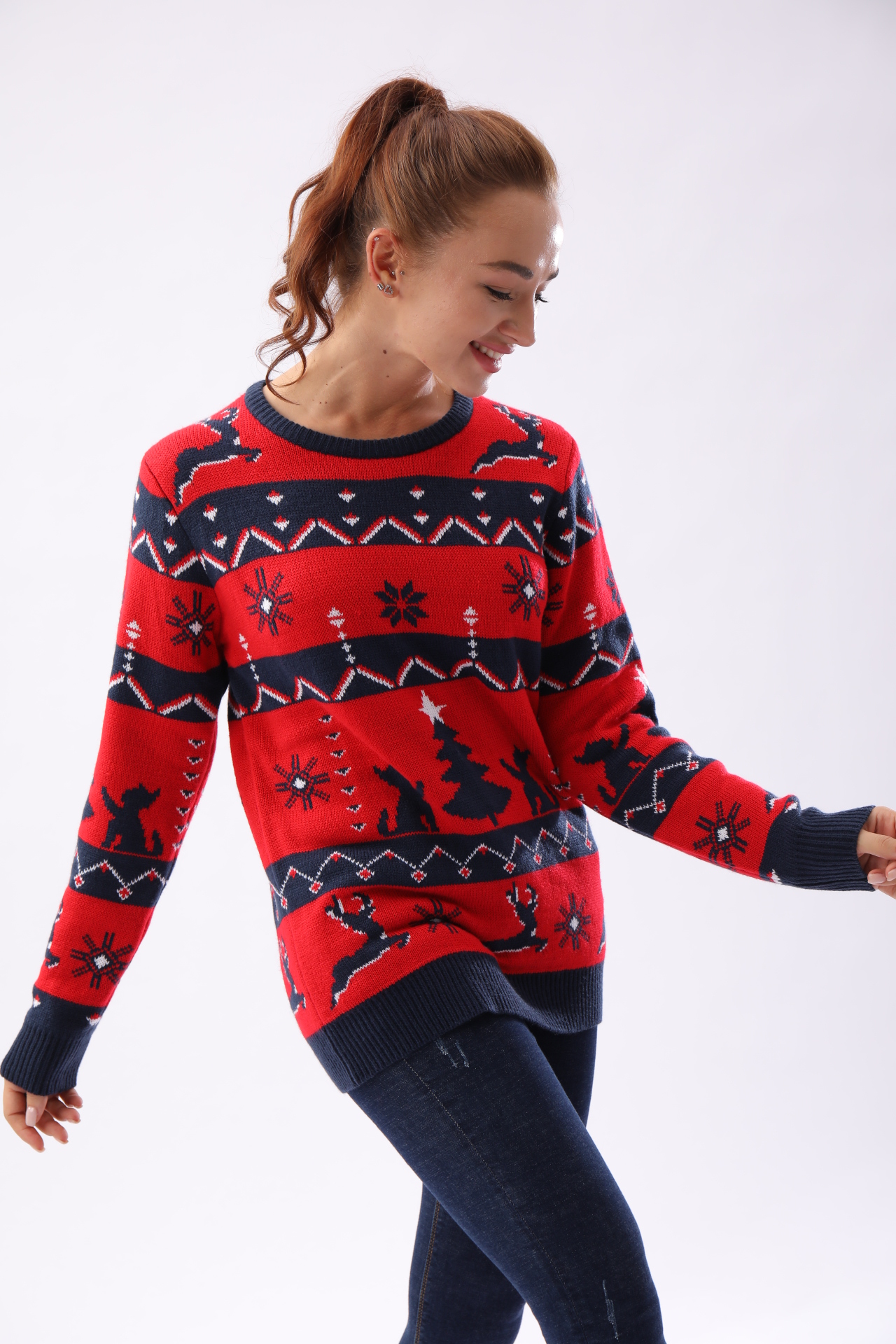 Изготовление женских рождественских свитеров FNJIA на заказ по предоставленным чертежам и образцам