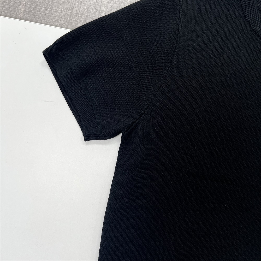 Изготовленные на заказ женские топы FNJIA с короткими рукавами и круглым вырезом вязаная футболка