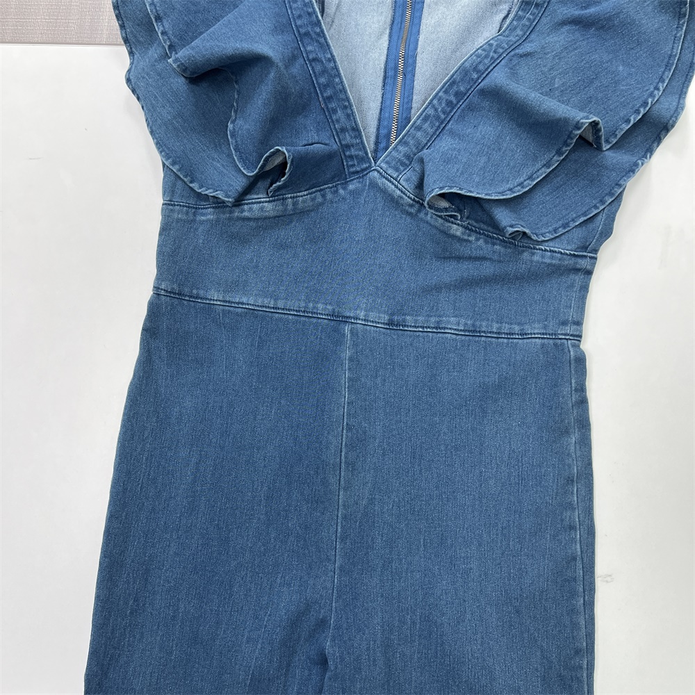 Сшитый на заказ женский цельный джинсовый костюм