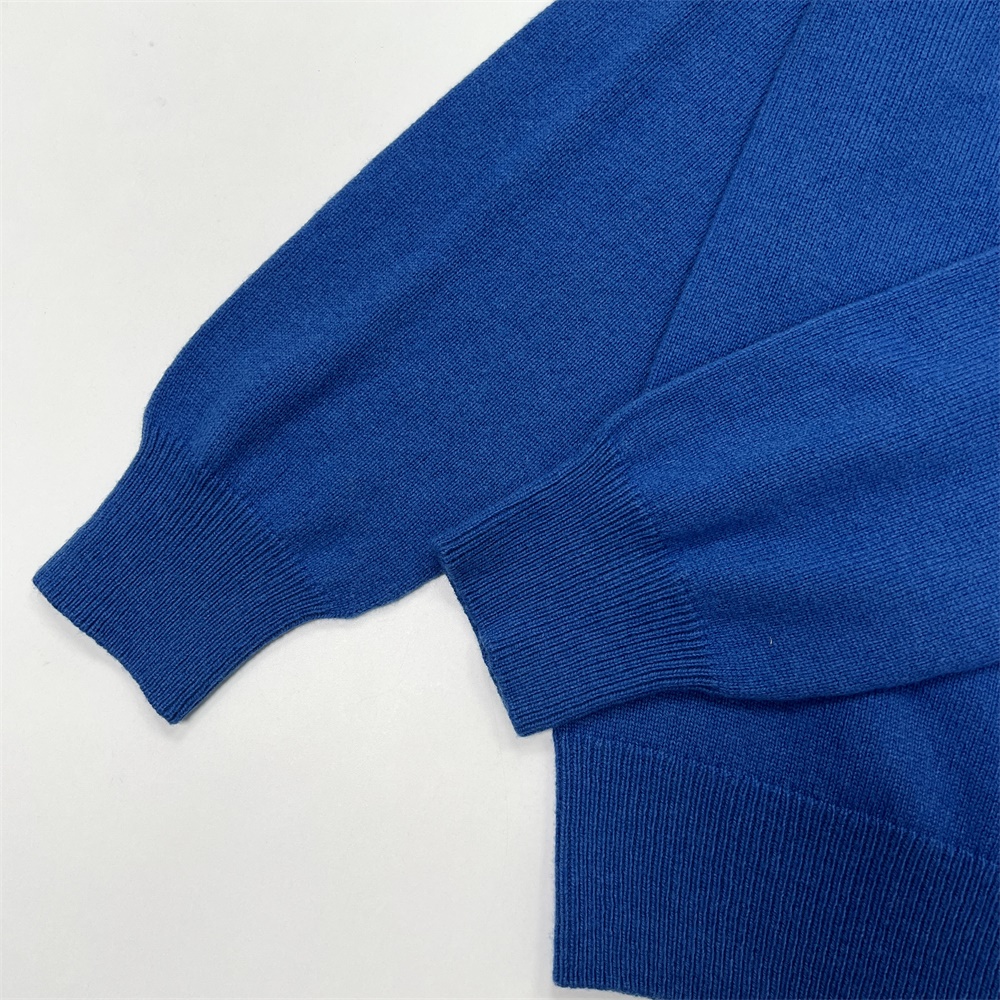 Изготовленный на заказ женский однотонный свитер FNJIA с высоким воротом и #039;ы