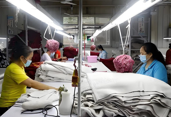 Самый теплый прием: испытайте на себе строжайший заводской контроль качества! Самый теплый прием: испытайте на себе строжайший заводской контроль качества!