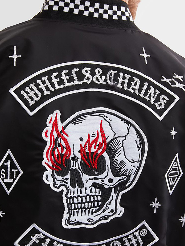 Мужская куртка с нашивкой с вышивкой