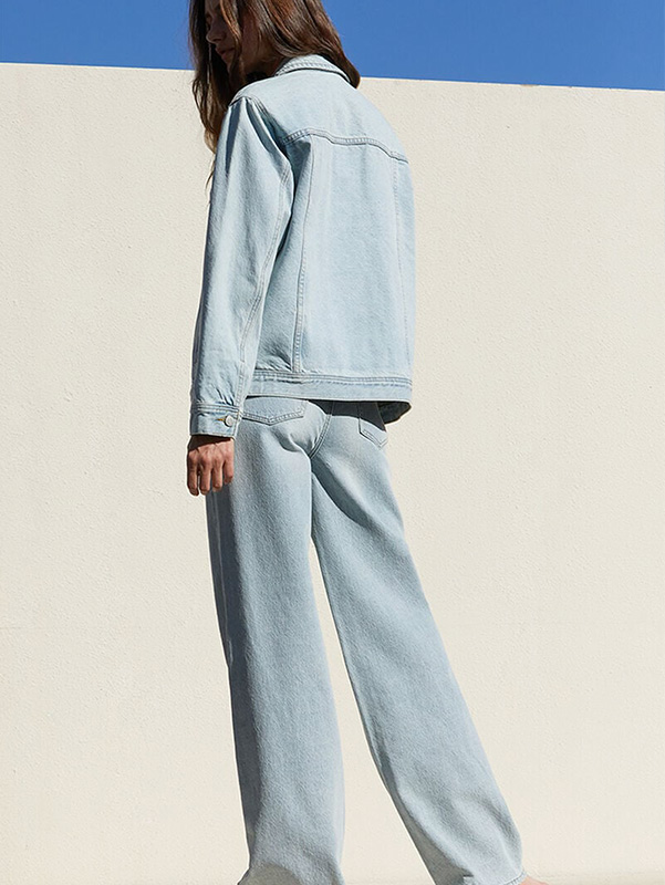 Женская небесно-голубая куртка Trucker Jacket