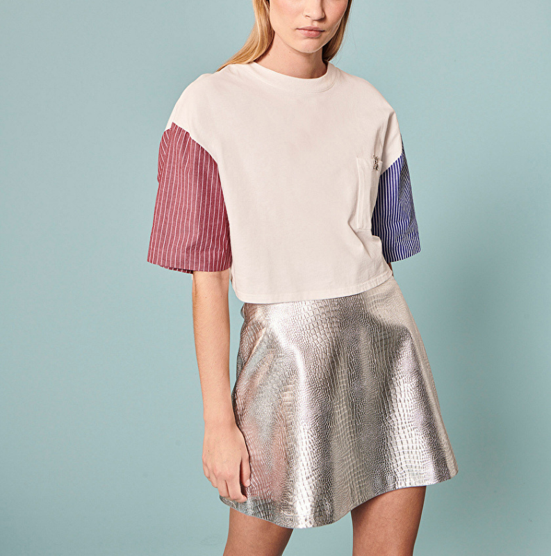 Подходящие по цвету футболки с короткими рукавами