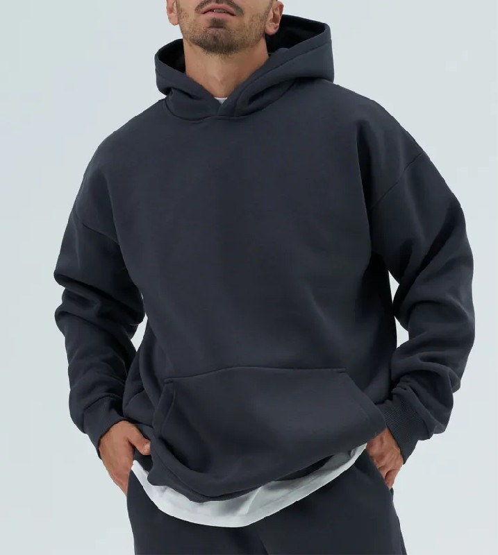 Однотонная черная толстовка с капюшоном