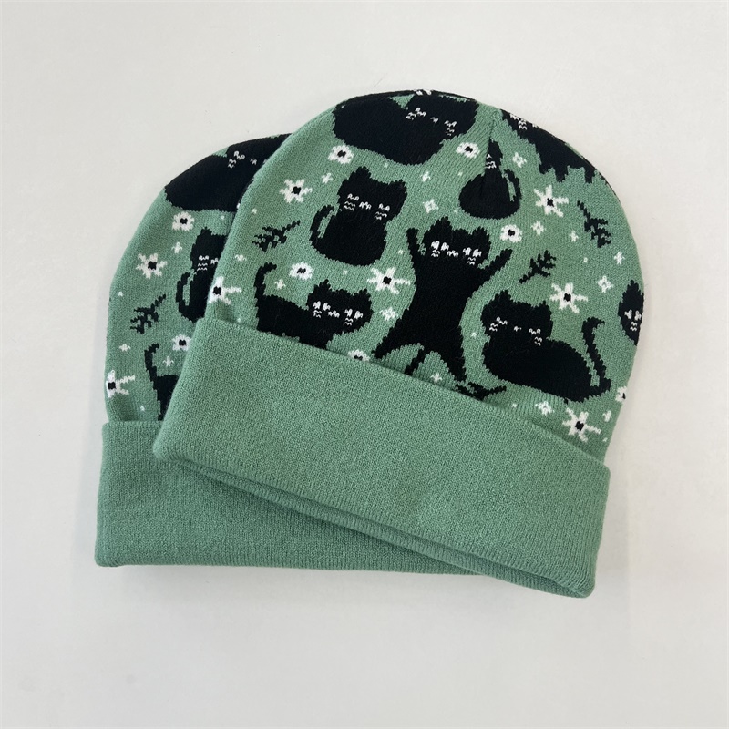 Модная индивидуальная шапочка