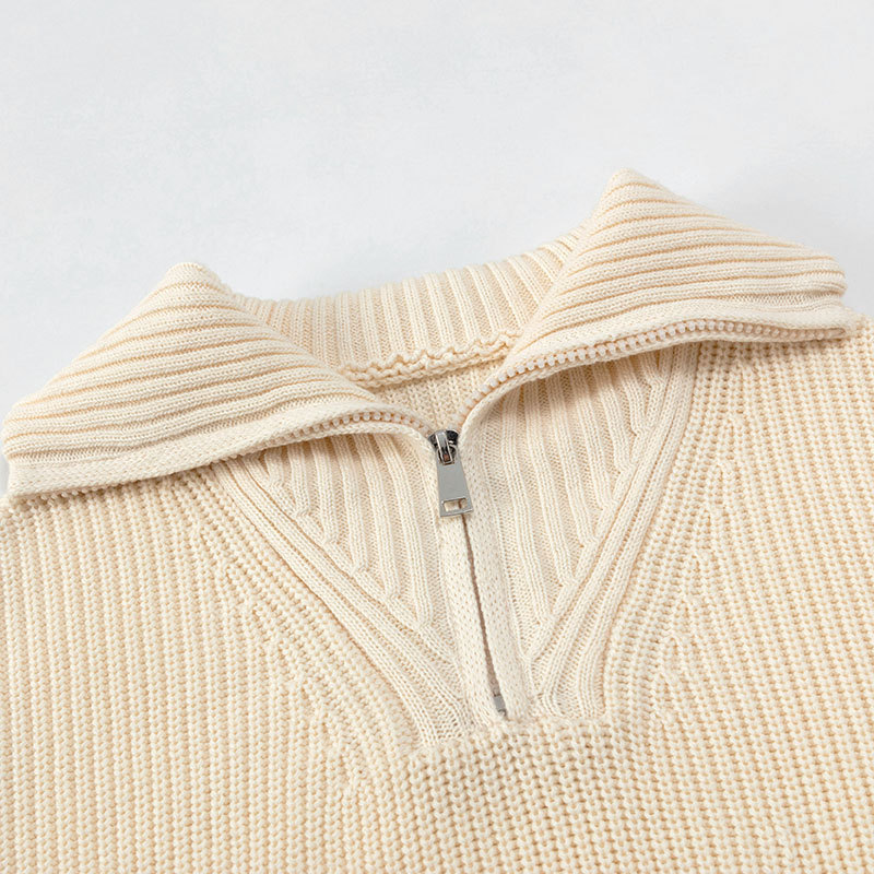 Однотонный детский свитер на молнии