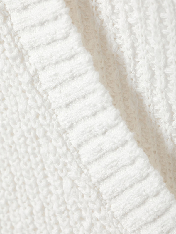 Изготовленный на заказ мужской свитер FNJIA с V-образным вырезом