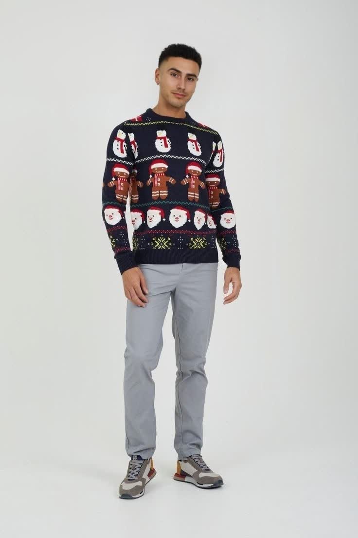 Рождественский свитер с пряничным человечком на заказ