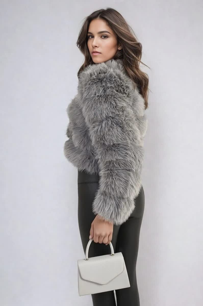 Фабричное пушистое пальто для женщин, зимнее теплое укороченное пальто большого размера, Куртка с капюшоном, Модная снаружи короткая шуба из искусственного меха