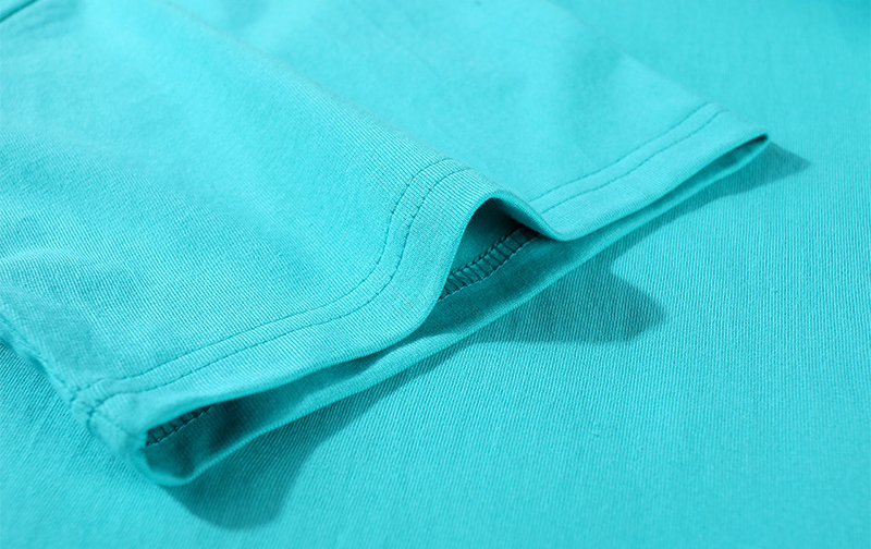 Изготовленная на заказ однотонная футболка в тяжелом весе для женщин