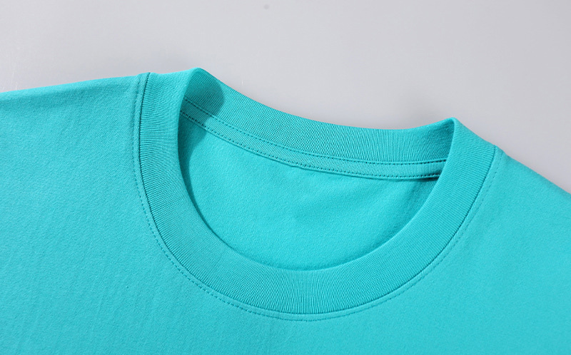 Изготовленная на заказ однотонная футболка в тяжелом весе для женщин