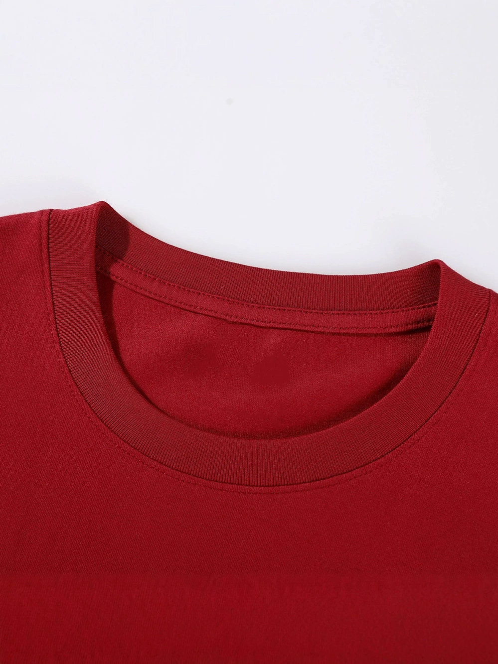 Изготовленная на заказ однотонная футболка в тяжелом весе для женщин