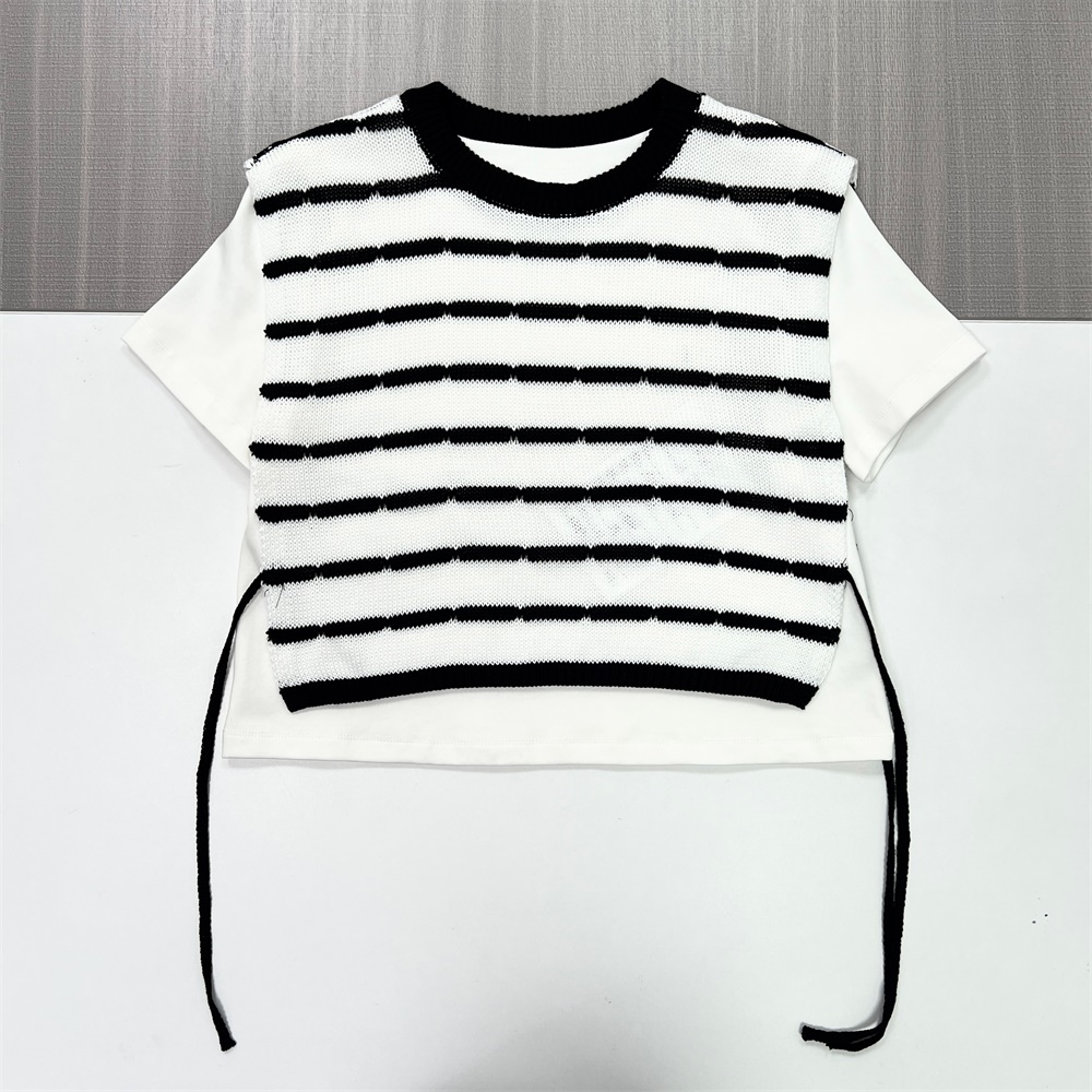 Изготовленная на заказ женская сексуальная футболка в полоску с боковым вырезом на шнуровке и дизайнерским дизайном