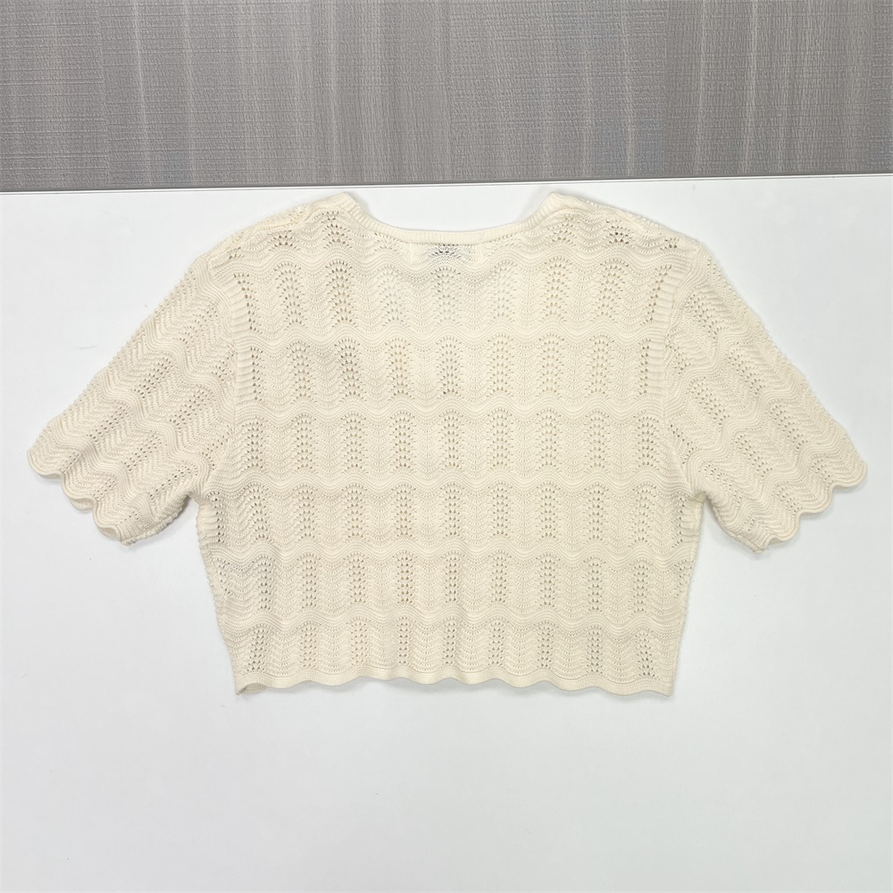 Женский вязаный кардиган с вырезами на заказ: Фестончатый край, V-образный вырез, жемчужные пуговицы для придания шика