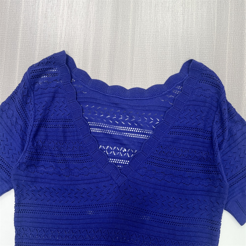 Женский вязаный топ с вырезами на заказ: фестончатый V-образный вырез и рукава для придания элегантности