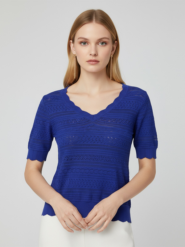 Женский вязаный топ с вырезами на заказ: фестончатый V-образный вырез и рукава для придания элегантности