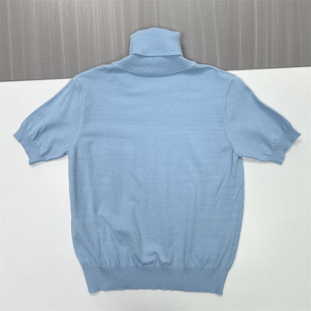 Вязаный свитер с высоким воротом на заказ: Короткий рукав, элегантный дизайн с пышными деталями