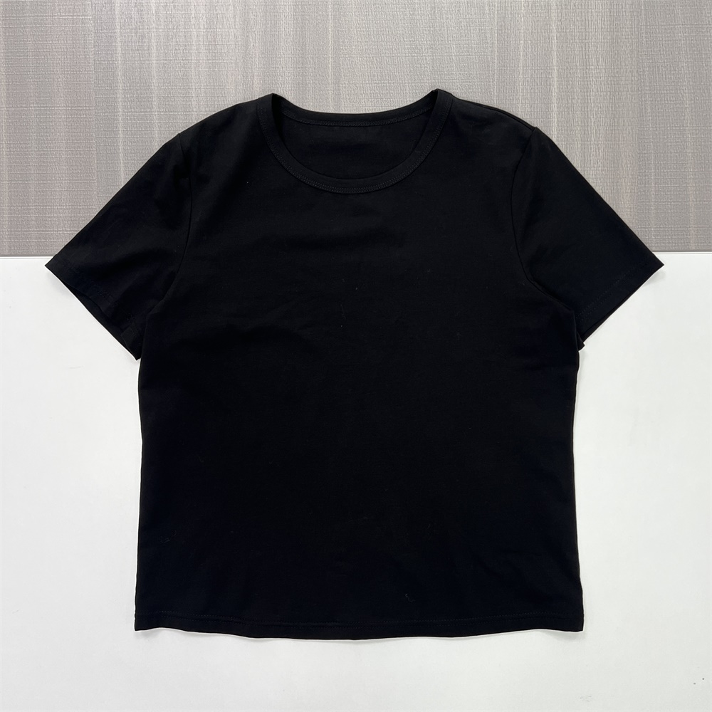 Футболка с круглым вырезом на заказ: Короткий рукав, приталенный крой, Базовый дизайн