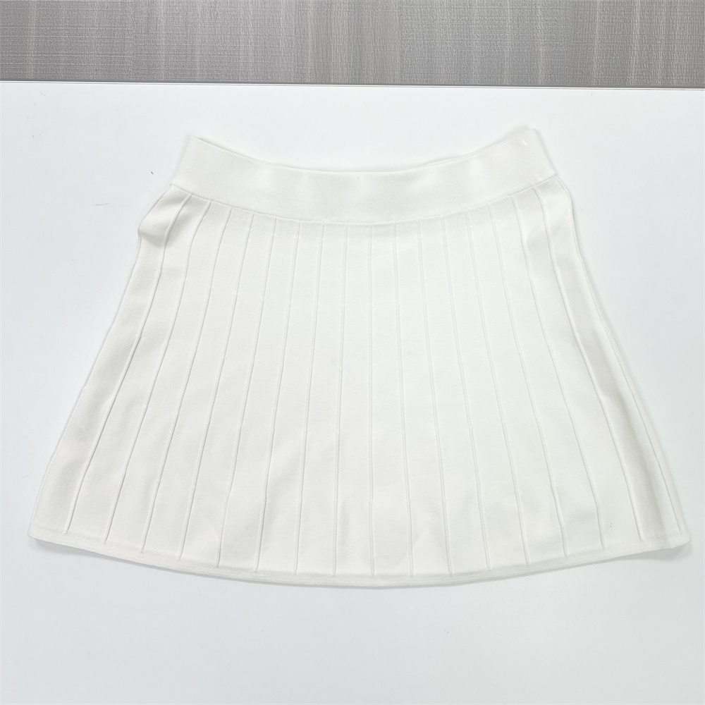 Мини-юбка из трикотажа в рубчик на заказ: Высокая талия, расклешенный крой, повседневный дизайн