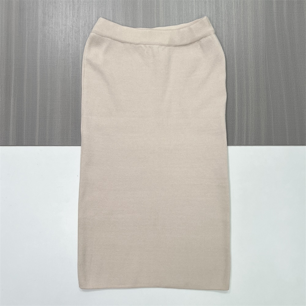 Трикотажная юбка-карандаш на заказ: Высокая талия, длина миди, минималистичный дизайн
