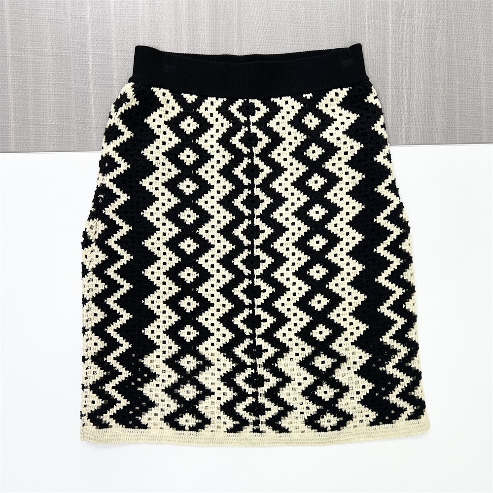 Мини-юбка из геометрического трикотажа на заказ: Завышенная талия, приталенный крой, Ретро-дизайн
