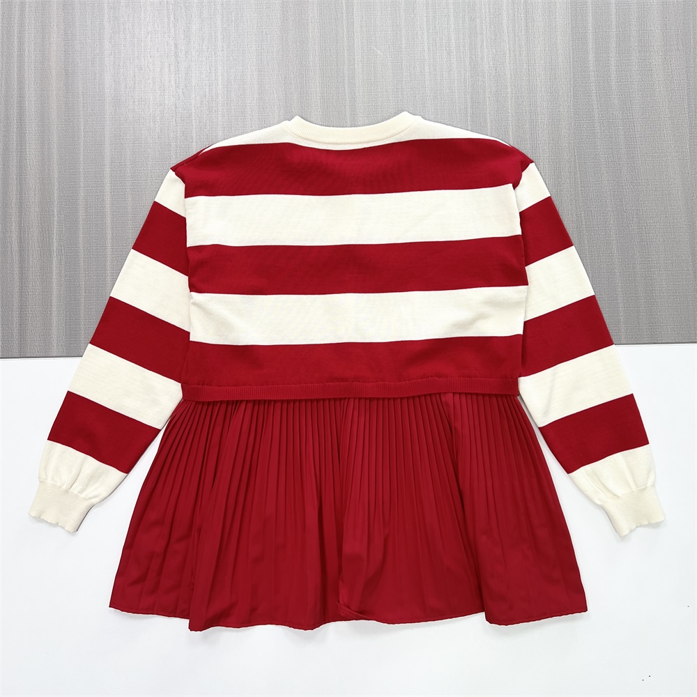 Трикотажное платье в полоску и плиссе для девочек на заказ: Красное и кремовое, классический дизайн, Универсальная детская одежда