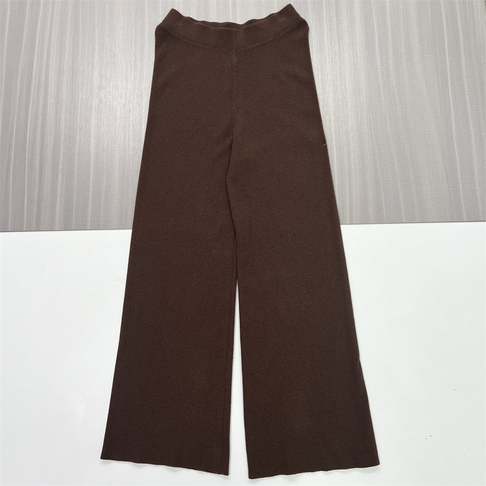 Трикотажные брюки с широкими штанинами на заказ: Завышенная талия, свободный крой, минималистичный дизайн