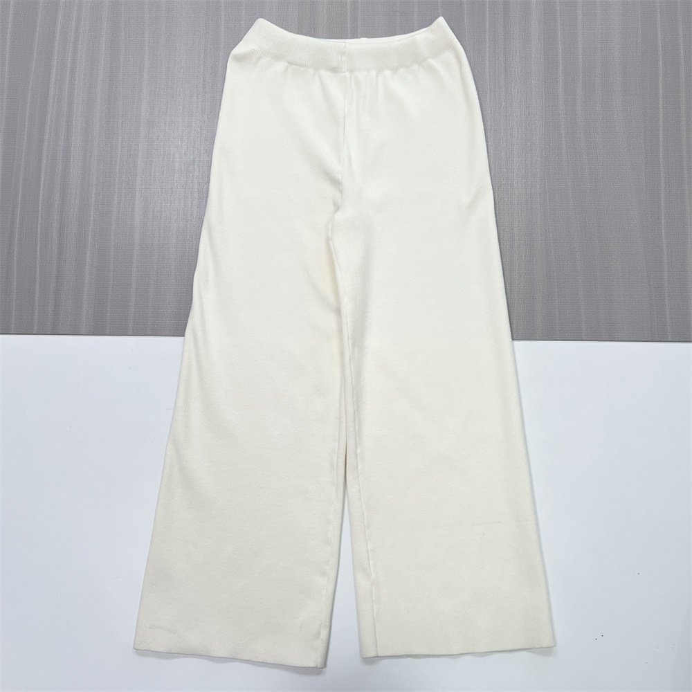 Широкие брюки из кремового трикотажа на заказ: Эластичный пояс, свободный крой, элегантный дизайн