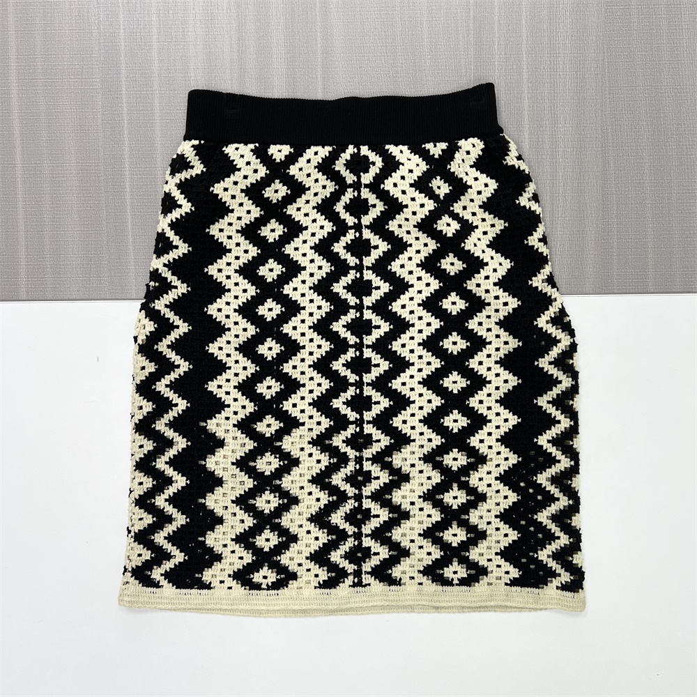 Мини-юбка из геометрического трикотажа на заказ: Завышенная талия, приталенный крой, Ретро-дизайн