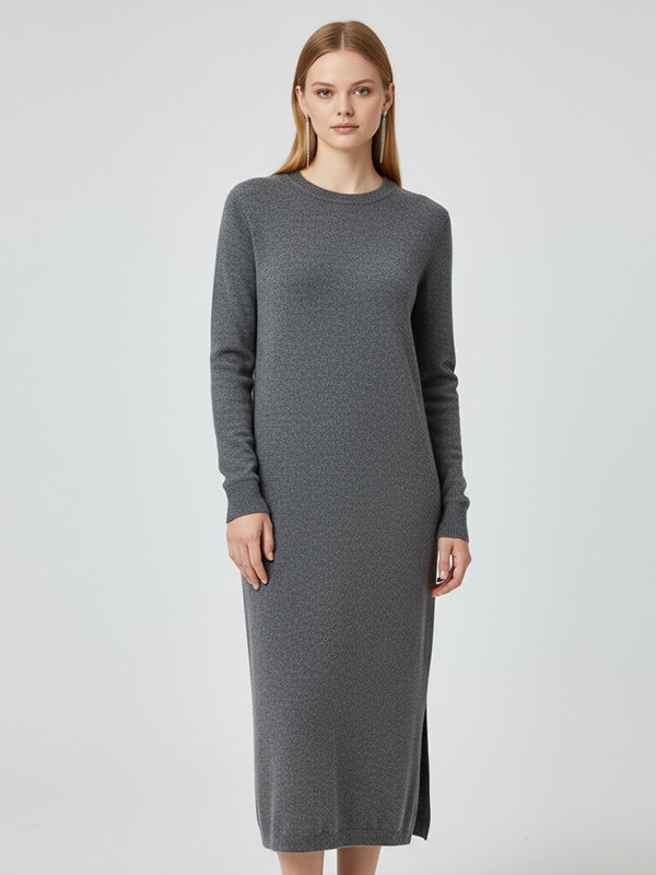 Женское серое трикотажное платье макси на заказ: круглый вырез горловины, разрез сзади, минималистичный повседневный дизайн