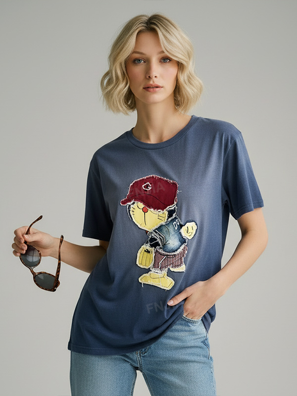 Женская футболка с вышивкой Doraemon: синий градиент, оверсайз, короткий рукав