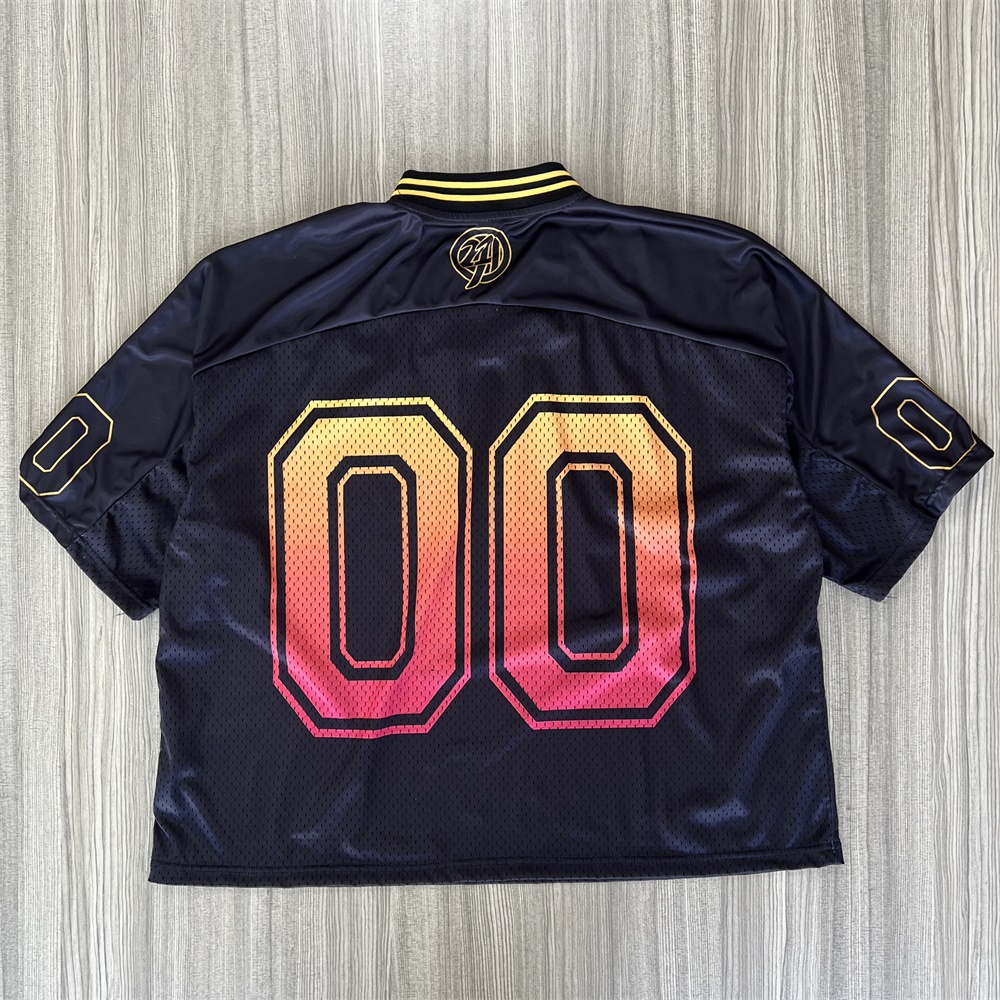 Спортивная майка унисекс Daffy Duck черного цвета с градиентным принтом № 00, оверсайз