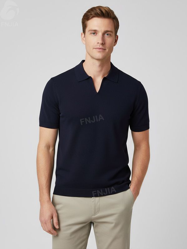 Мужская темно-синяя однотонная рубашка поло с коротким рукавом: Минималистичный дизайн