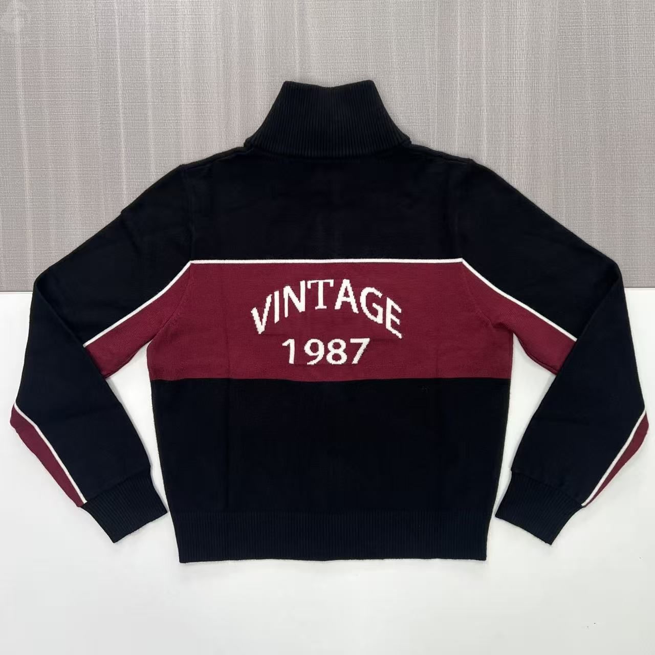 Женская винтажная трикотажная спортивная куртка черного и бордового цветов - FNJIA Custom Apparel Service-CPM2508-906