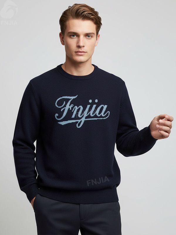 Мужской вязаный свитер темно-синего цвета с буквенным тиснением - FNJIA Custom Apparel Service