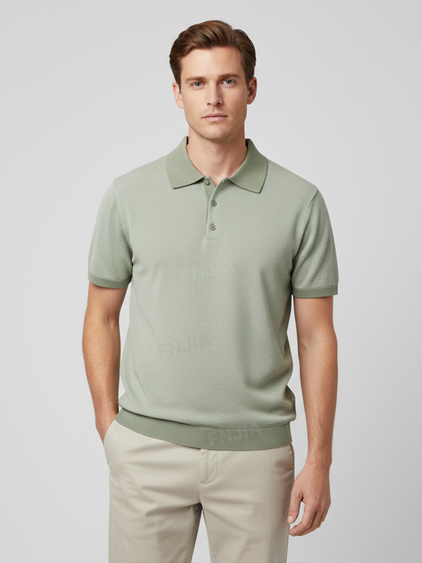 Мужское поло из трикотажа с тонкой текстурой цвета шалфея - FNJIA Custom Apparel Service.