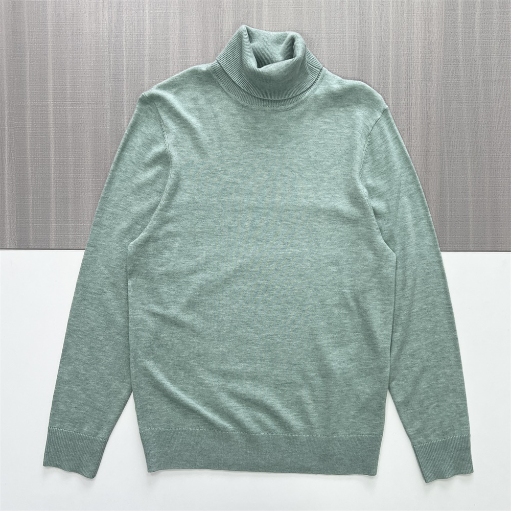 Мужской вязаный свитер-водолазка цвета шалфея с высоким воротом - Индивидуальный приталенный дизайн