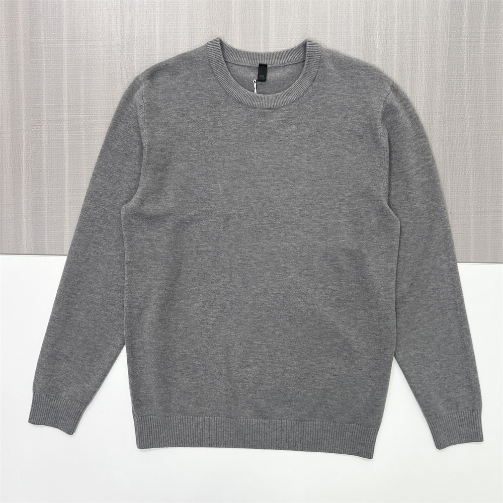 Мужской вязаный свитер с круглым вырезом, приталенный к телу, серого цвета - индивидуальный минималистский дизайн