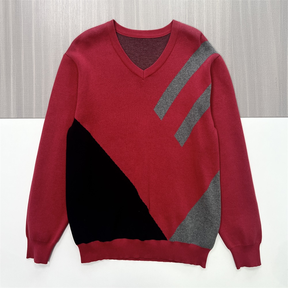 Мужской вязаный свитер бордового и черного/серого цветов с геометрическим рисунком и V-образным вырезом - Индивидуальный современный дизайн