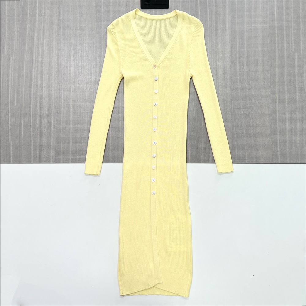 Женское лимонно-желтое миди-платье в рубчик с V-образным вырезом и пуговицами спереди - Приталенный стильный дизайн на заказ